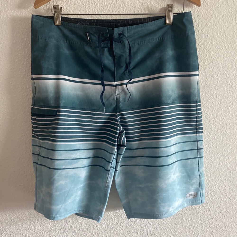 oneill green stripped hyperfreak 32 boardshorts
